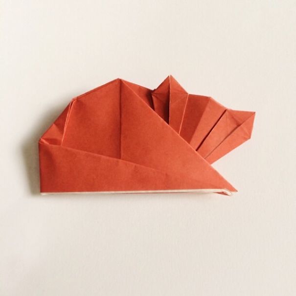 mrwonderful_Ross_Symons_origami_white_onrice_04