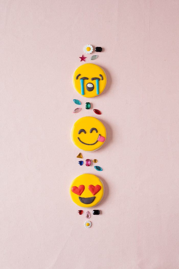 emoji-cookies-thealisonshow-4